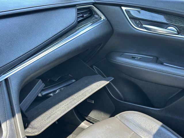 Used 2021 Cadillac XT5 Premium Luxury AWD/4WD image 32