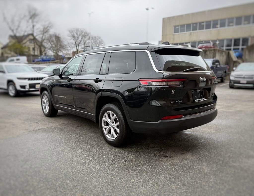 Used 2022 Jeep Grand Cherokee L Limited image 12