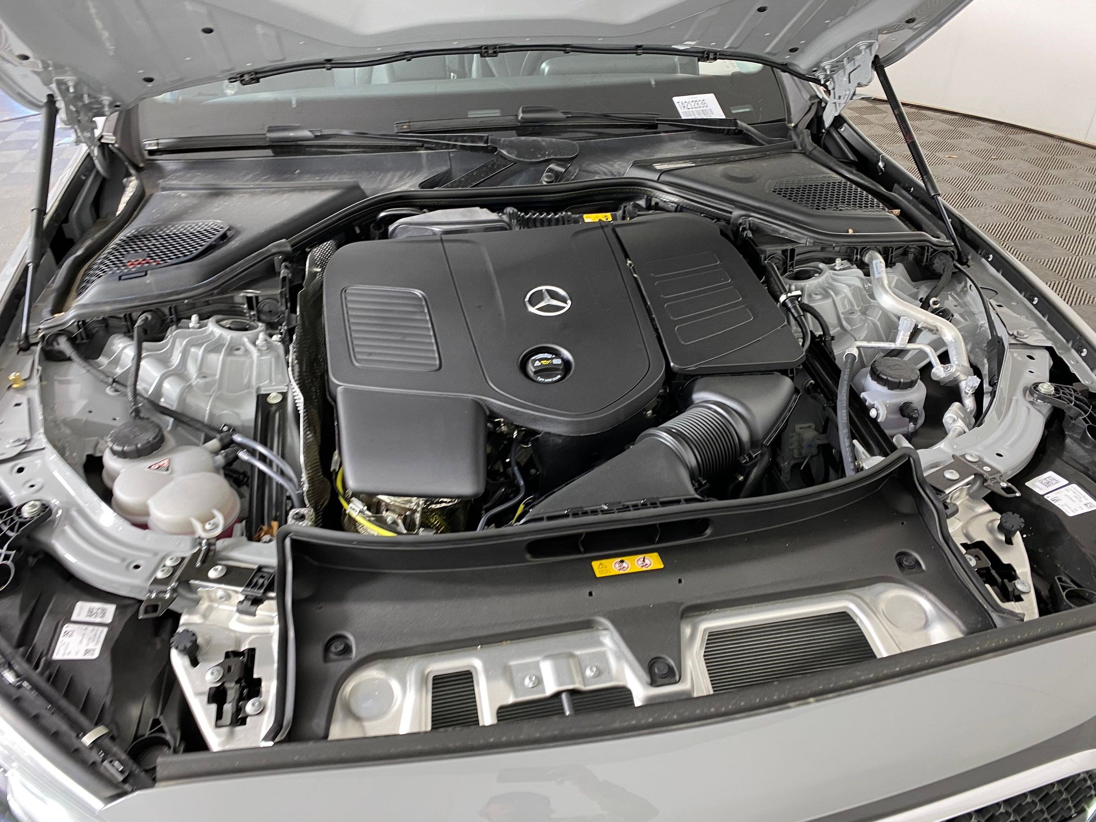 New 2026 Mercedes-Benz E 350 4MATIC Sedan image 31