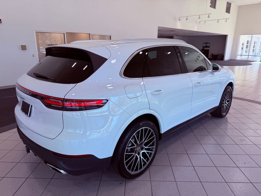 Used 2020 Porsche Cayenne image 16