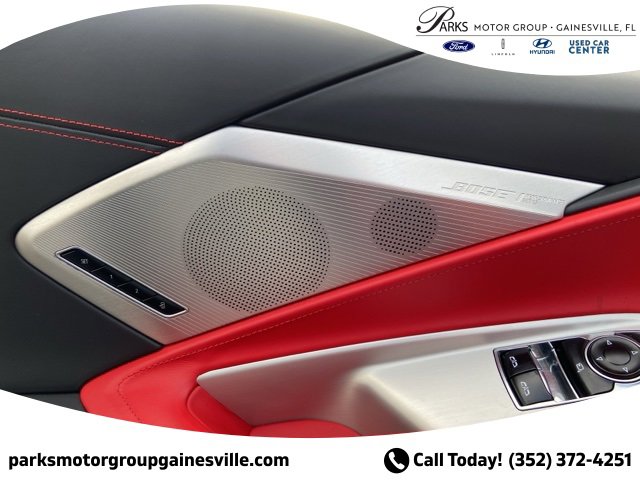 Used 2022 Chevrolet Corvette Stingray Premium Cpe w/ Z51 Performance Package image 11