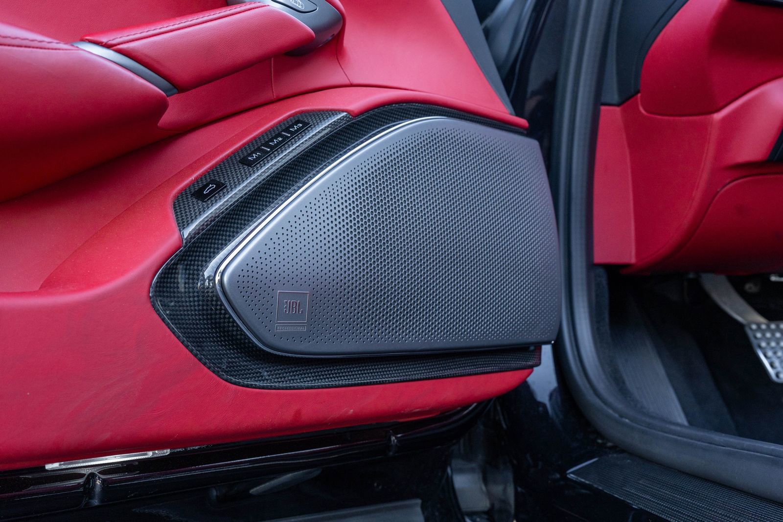 Certified 2024 Ferrari Roma Spider image 29