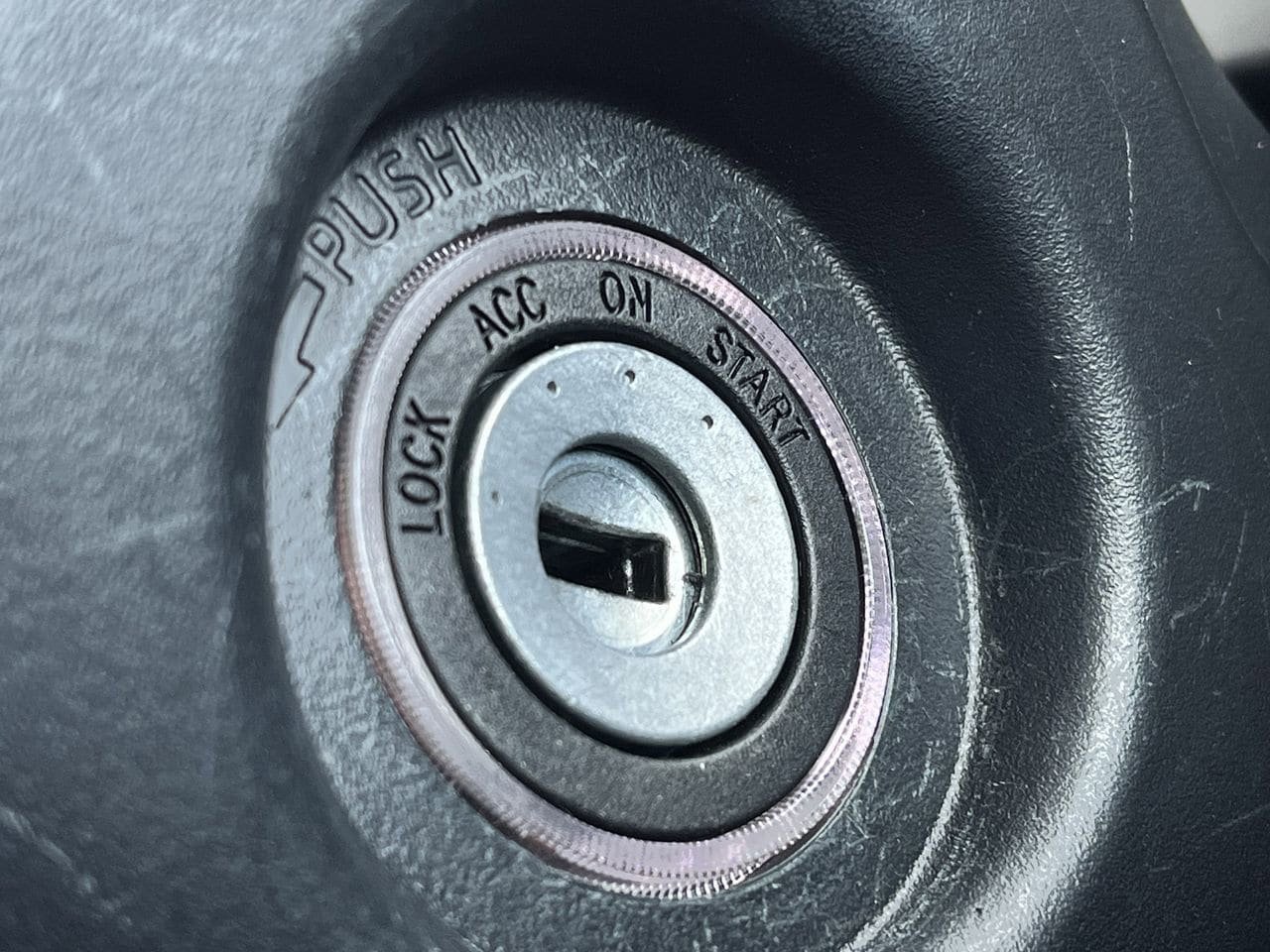Used 2024 Toyota RAV4 LE AWD/4WD image 18