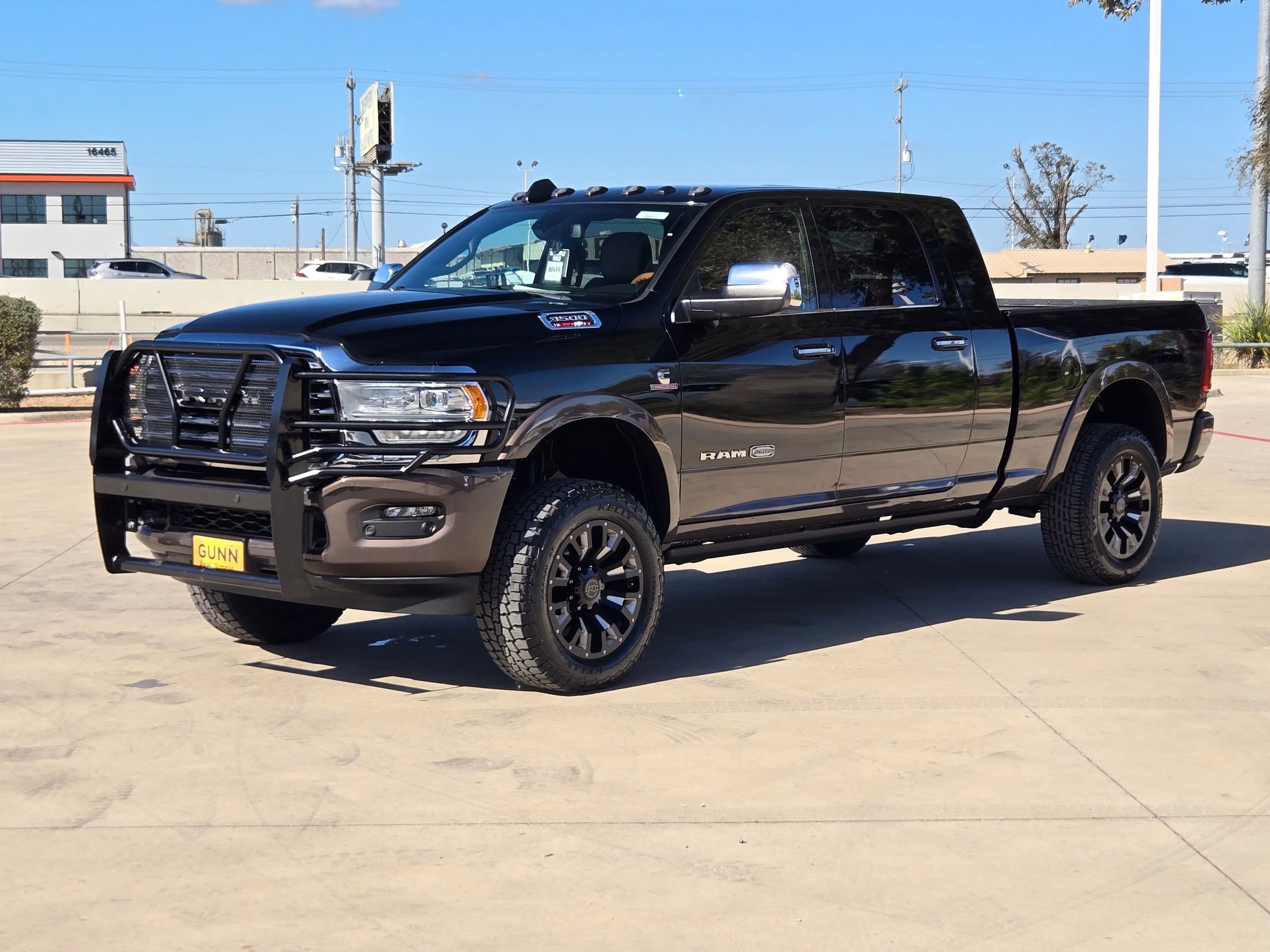 Used 2022 RAM 3500 Limited image 7