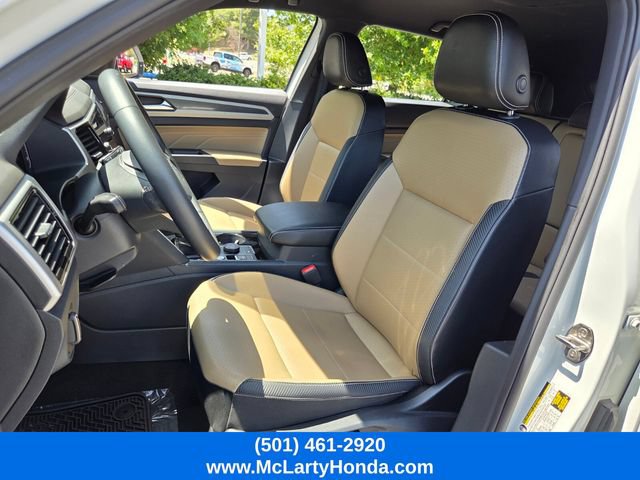 Used 2022 Volkswagen Atlas Cross Sport SE AWD/4WD image 7