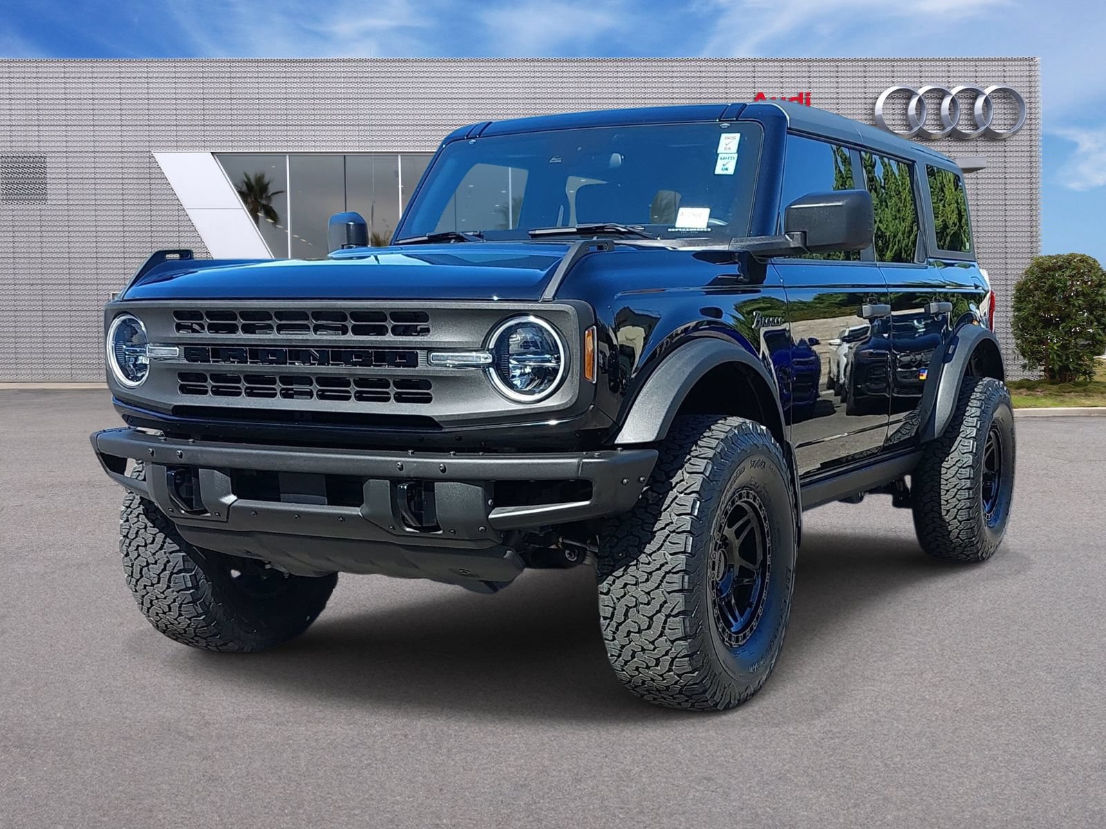 Used 2023 Ford Bronco 4-Door