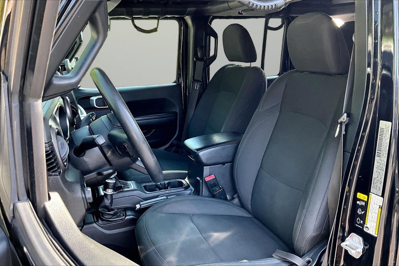 Certified 2020 Jeep Wrangler Unlimited Sport AWD/4WD image 19