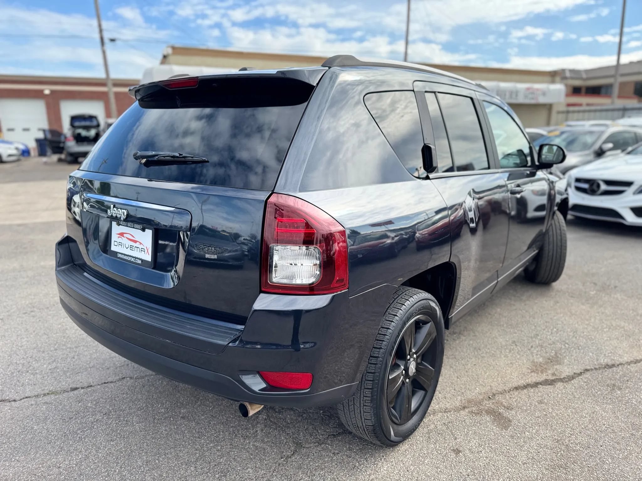 Used 2016 Jeep Compass Sport w/ Power Value Group FWD image 3