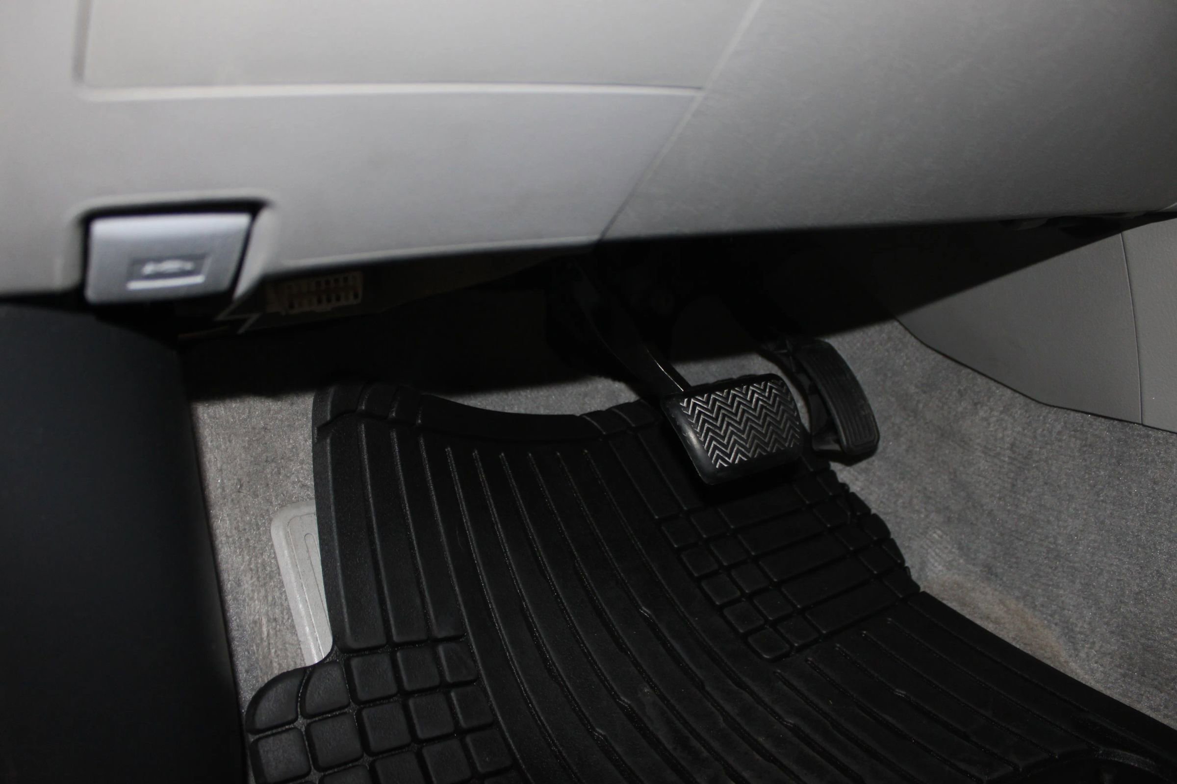 Used 2012 Toyota RAV4 FWD w/ Value Pkg image 9