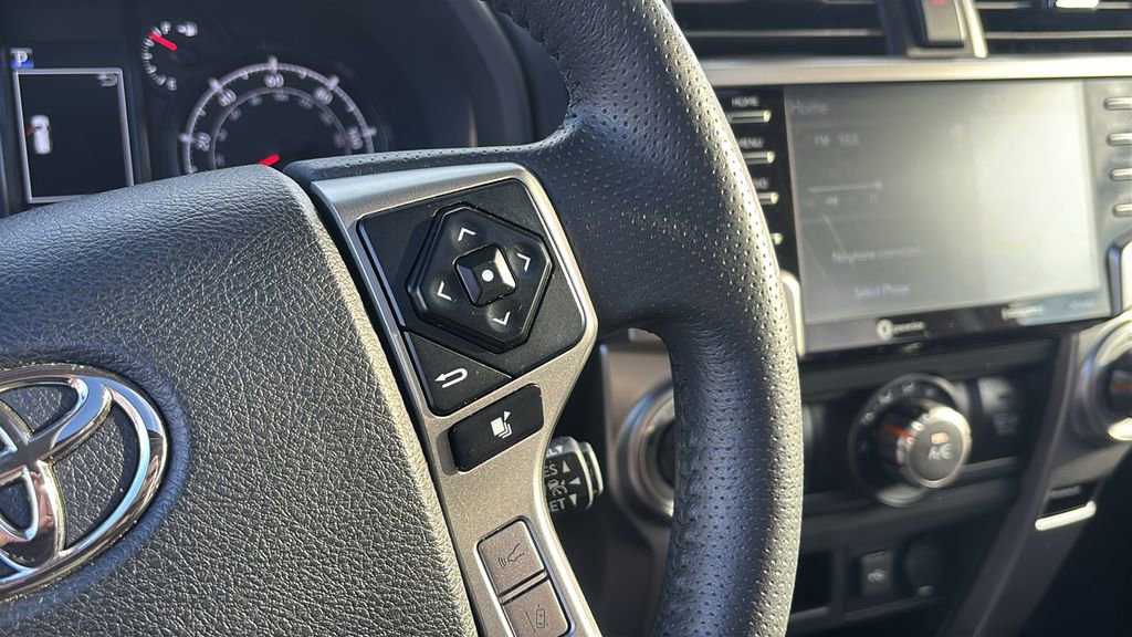 Used 2020 Toyota 4Runner SR5 Premium w/ Moonroof Package image 18