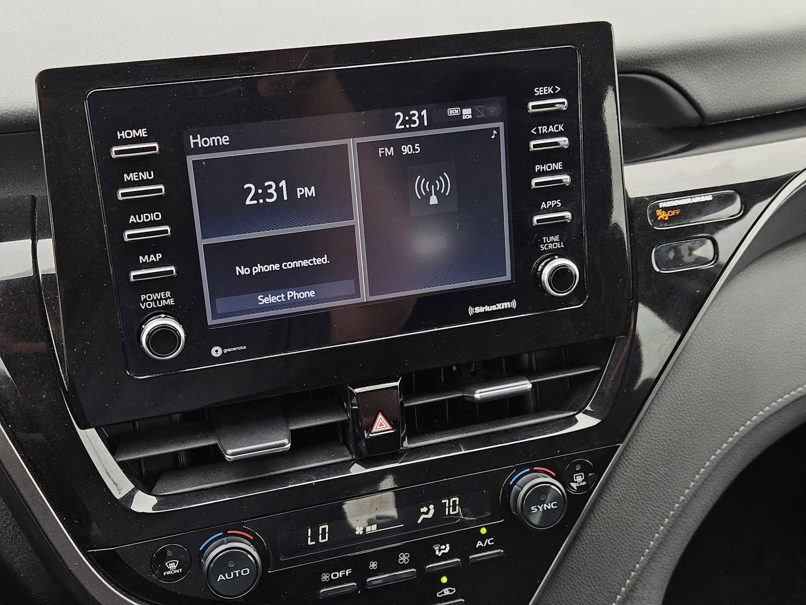 Used 2024 Toyota Camry LE image 17