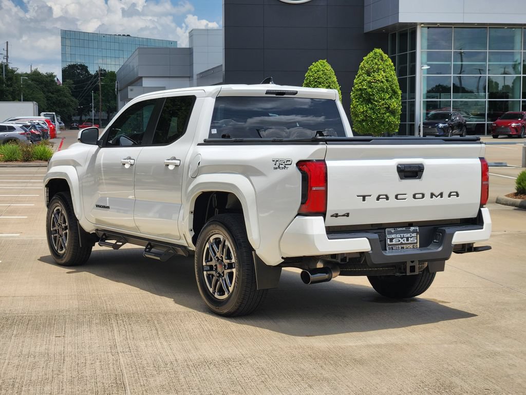 Used 2024 Toyota Tacoma TRD Sport AWD/4WD image 5