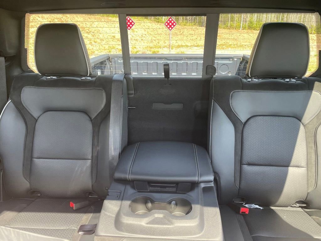 New 2026 RAM 1500 Laramie AWD/4WD image 19