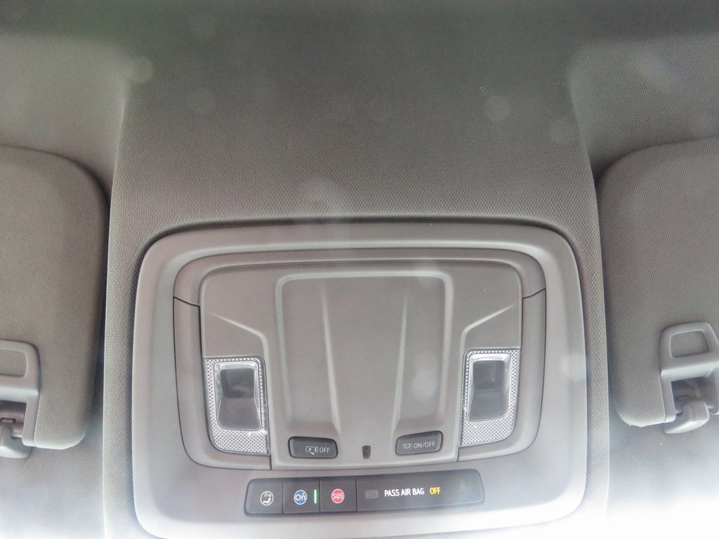 Used 2023 GMC Sierra 1500 Elevation image 27