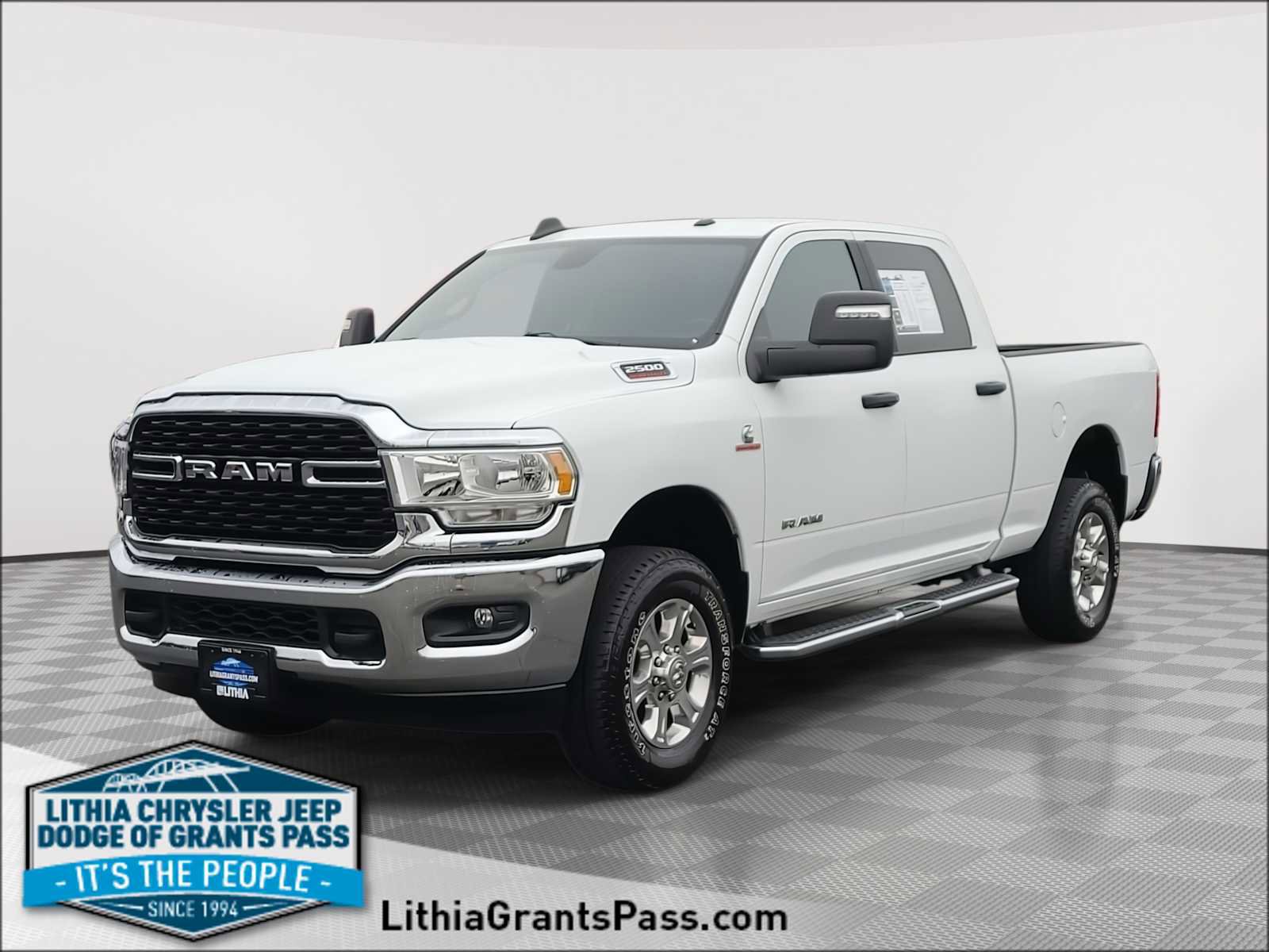Used 2024 RAM 2500 Big Horn image 1