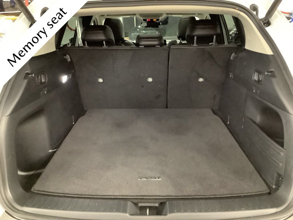 Certified 2025 MAZDA CX-50 AWD 2.5 Hybrid w/ Premium Pkg image 17