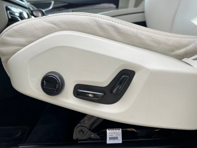 Used 2019 Volvo XC90 T6 Momentum w/ Advanced Package image 20