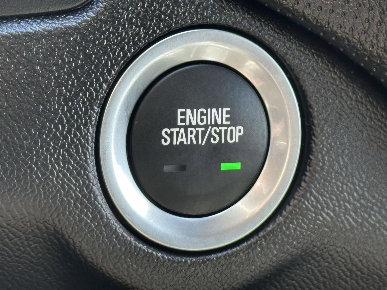 Certified 2023 Chevrolet Equinox Premier w/ LPO, Floor Liner Package image 18