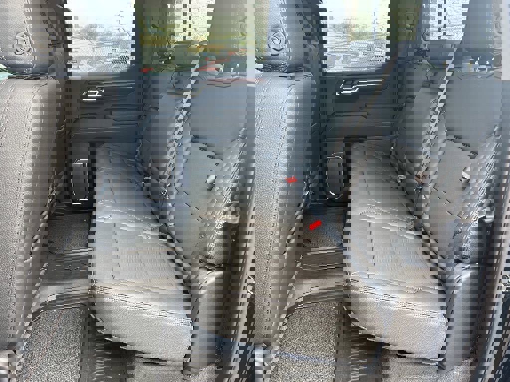 New 2025 GMC Sierra 1500 Denali w/ Denali Reserve Package image 9