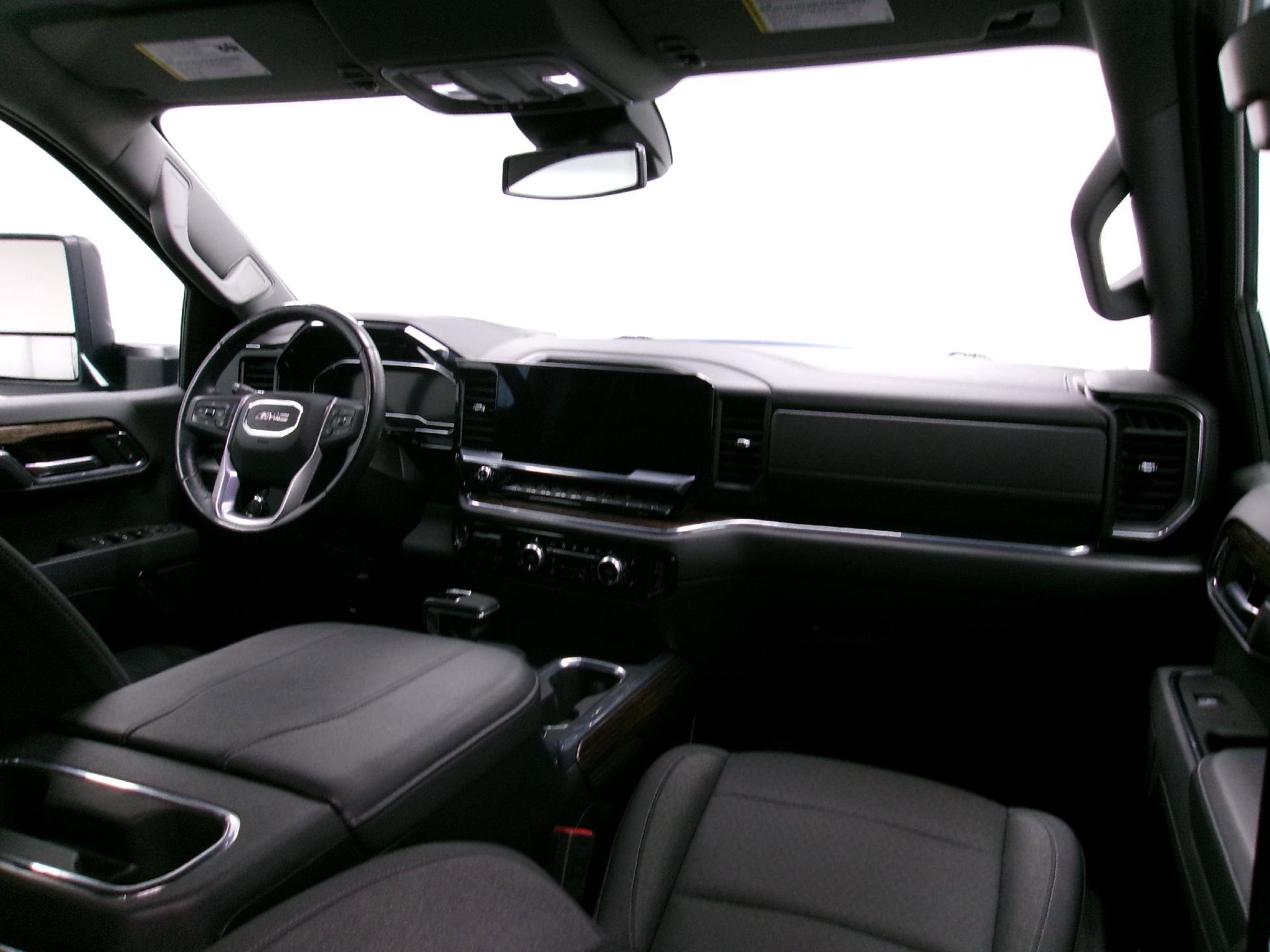 Certified 2023 GMC Sierra 1500 Elevation image 3