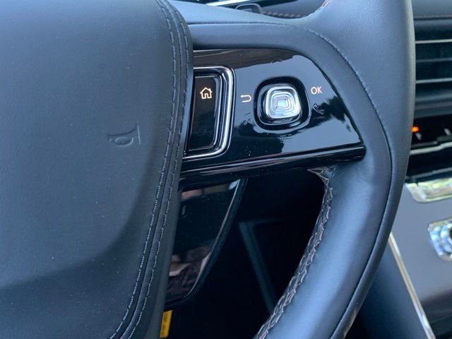New 2026 Lincoln Aviator AWD image 26