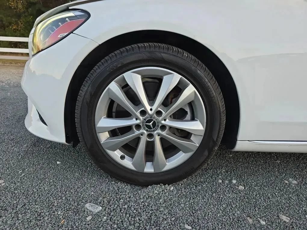 Used 2019 Mercedes-Benz C 300 Sedan image 52