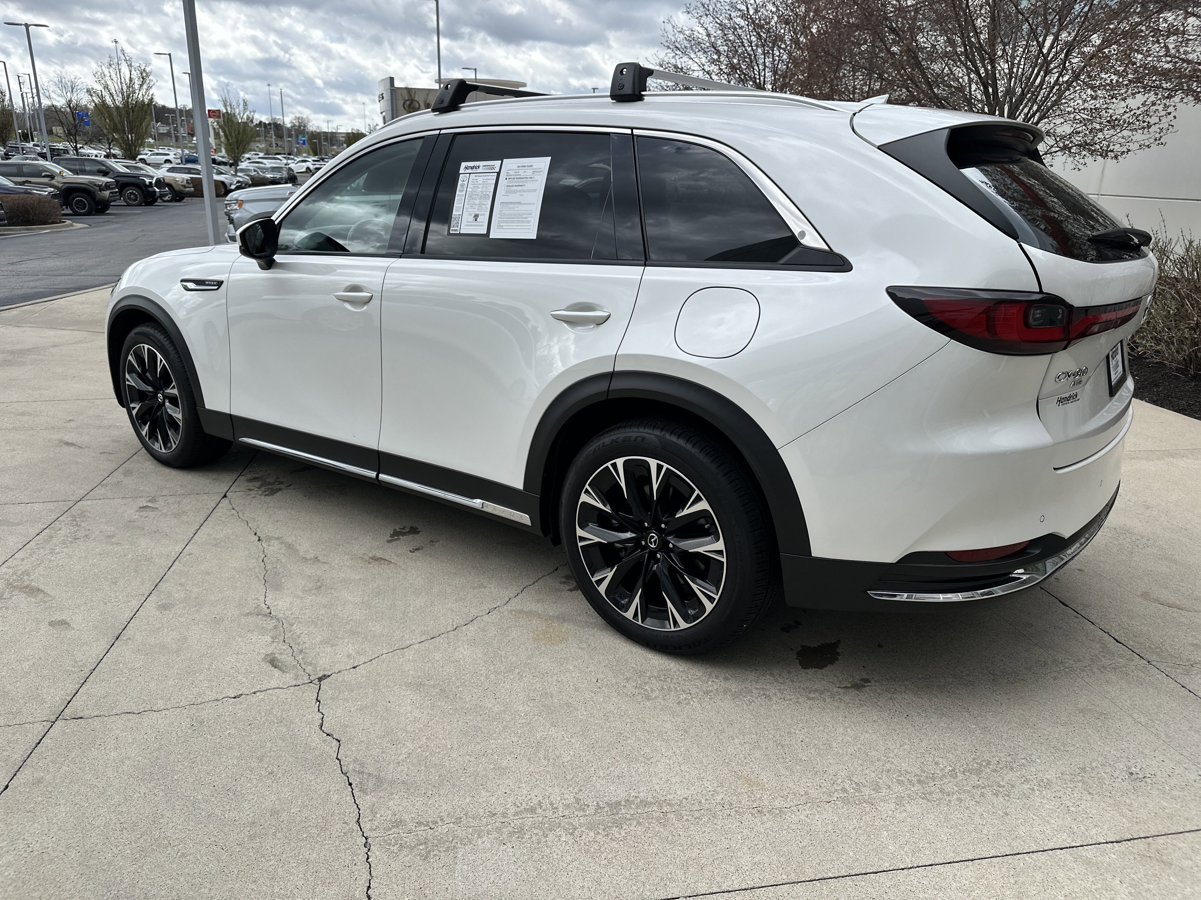Used 2024 MAZDA CX-90 Plug-In Hybrid w/ Premium Pkg image 7