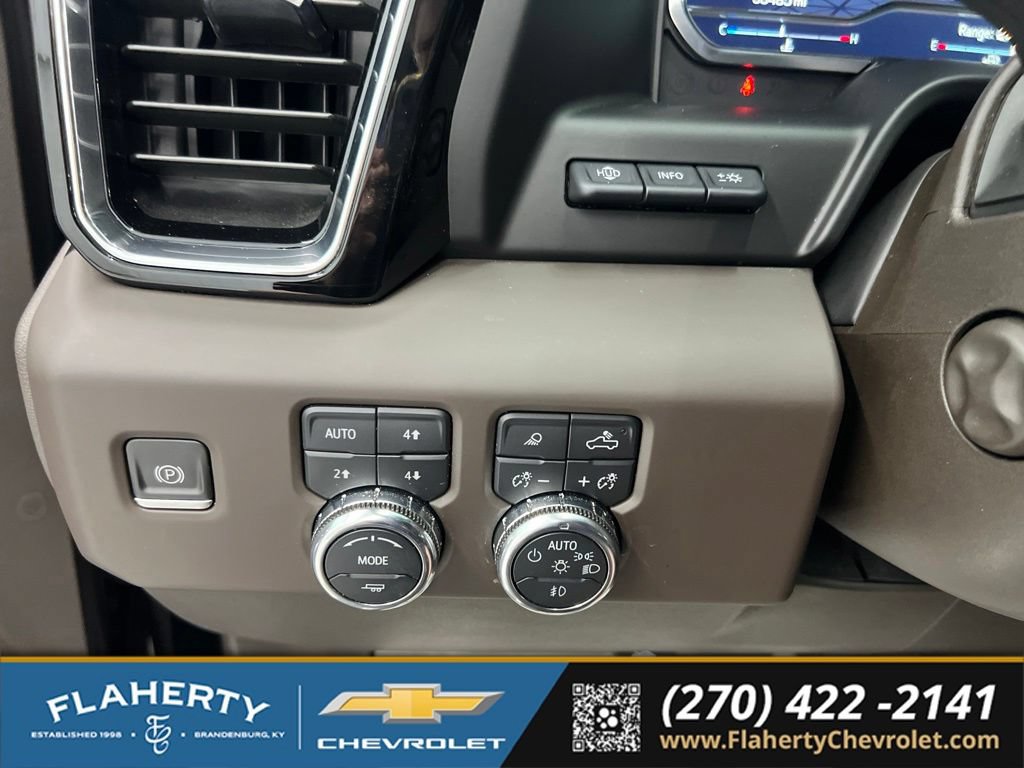 Used 2022 GMC Sierra 1500 Denali w/ Technology Package AWD/4WD image 23