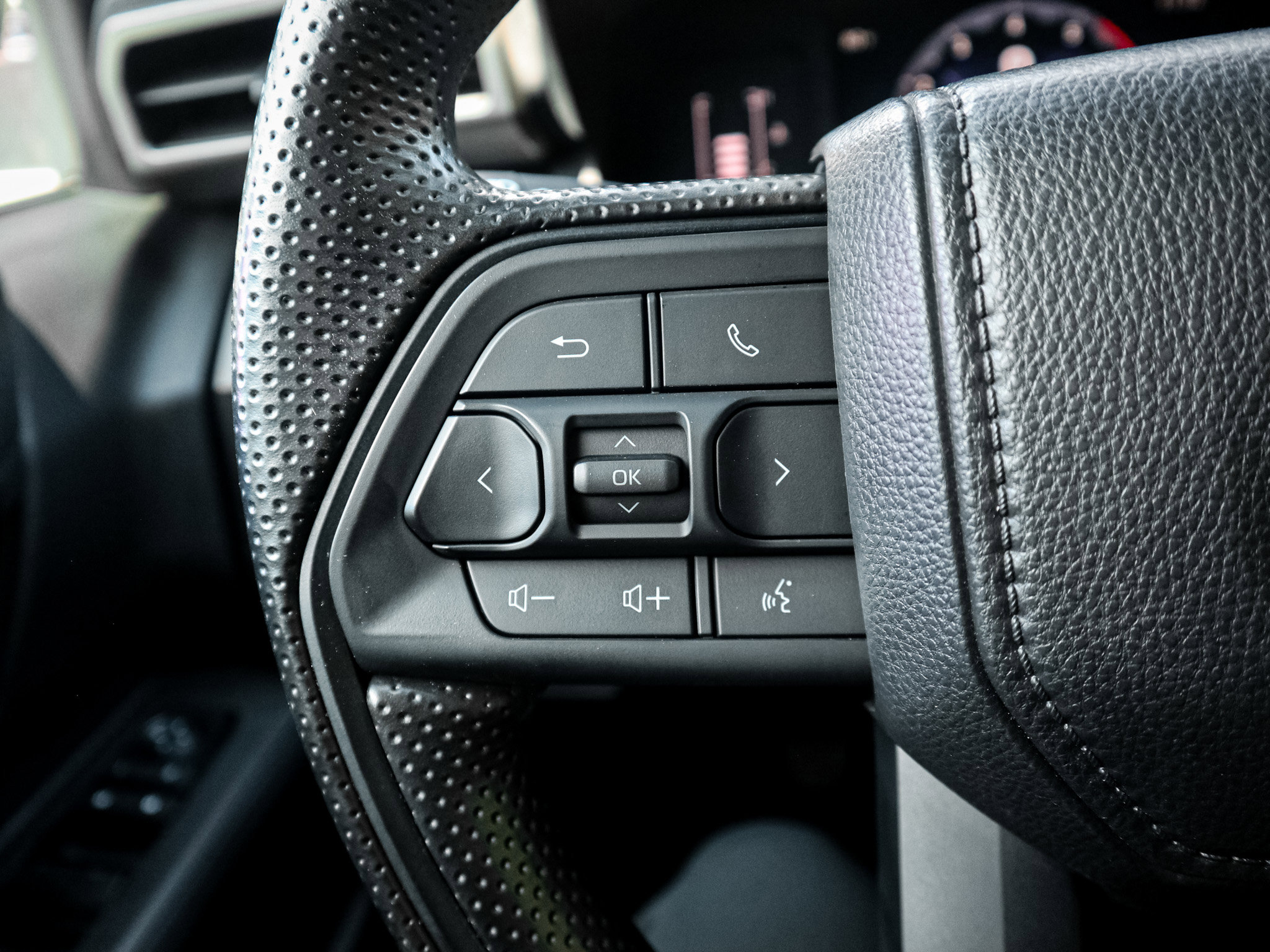 Used 2024 Toyota Tacoma SR AWD/4WD image 19