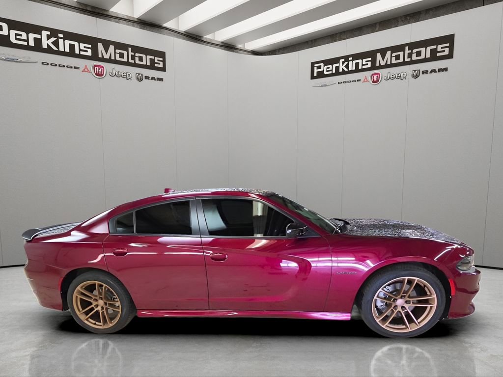 Used 2021 Dodge Charger R/T w/ Blacktop Package RWD image 6