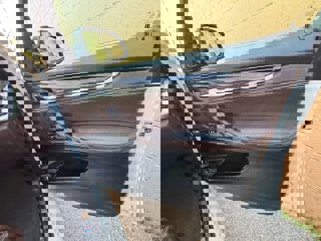 Used 2015 BMW X5 xDrive35d image 41