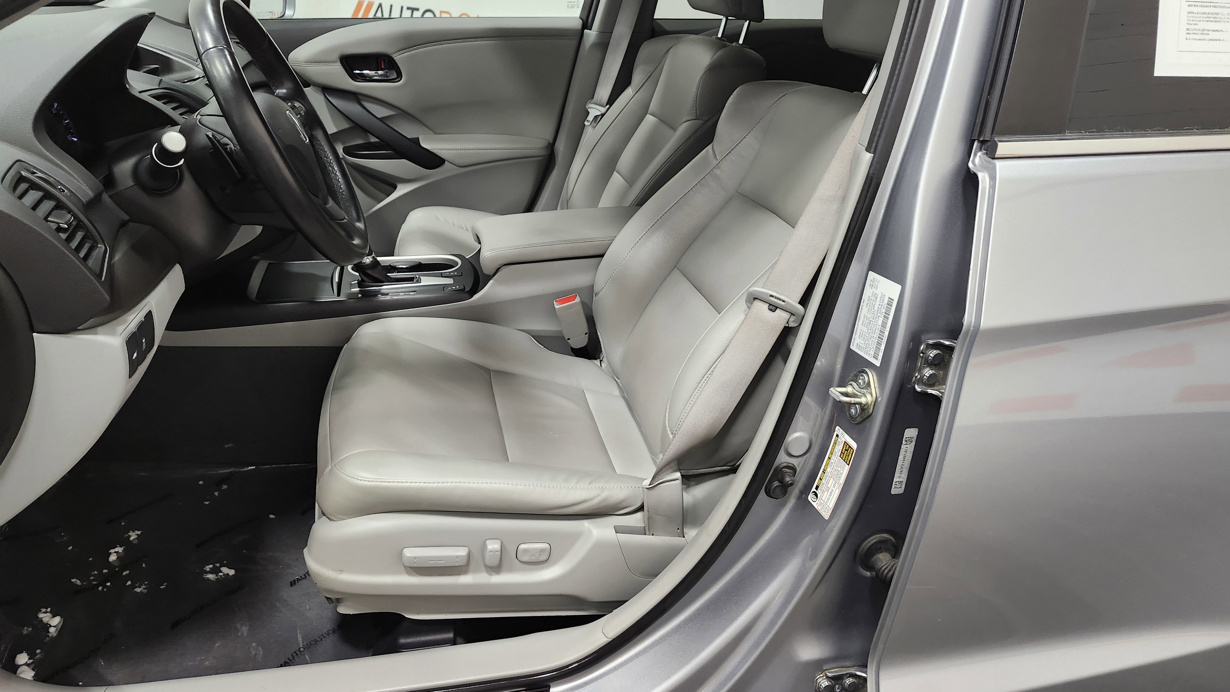 Used 2018 Acura RDX image 23