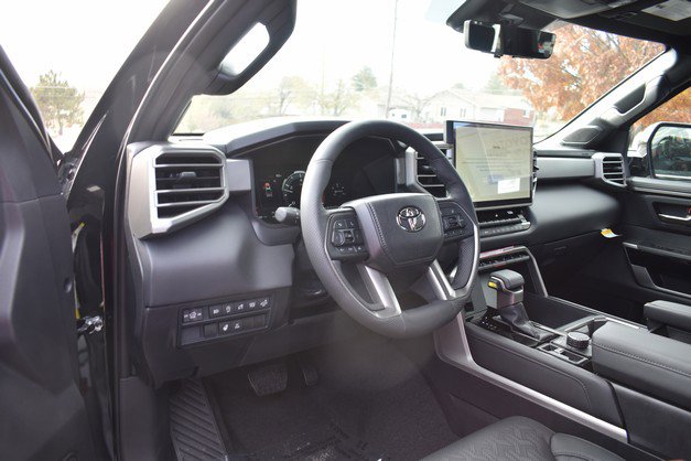 New 2025 Toyota Tundra Limited image 6