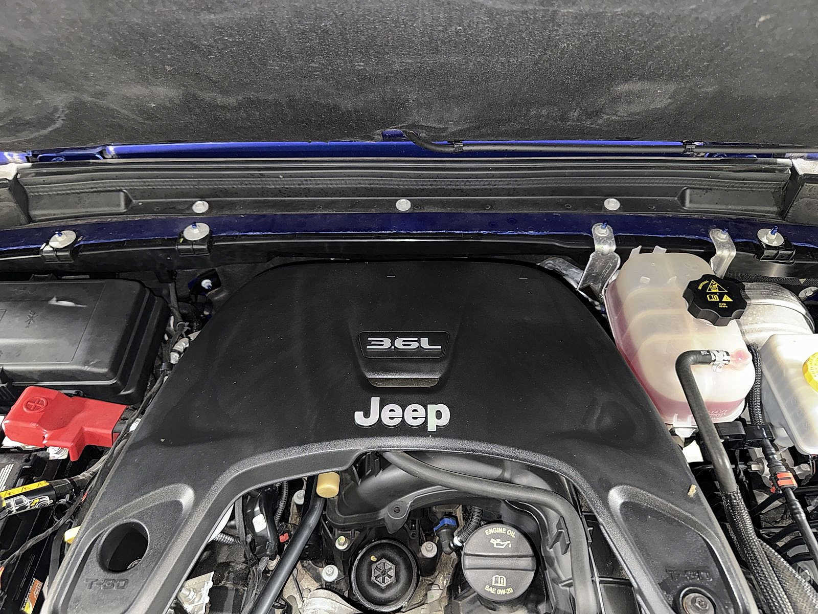Used 2020 Jeep Wrangler Rubicon AWD/4WD image 11