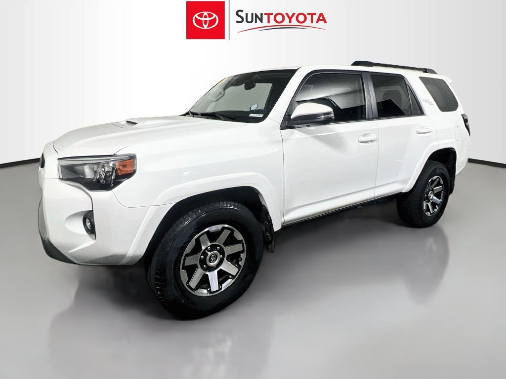 Used 2022 Toyota 4Runner TRD Off-Road Premium w/ Moonroof Package AWD/4WD image 7