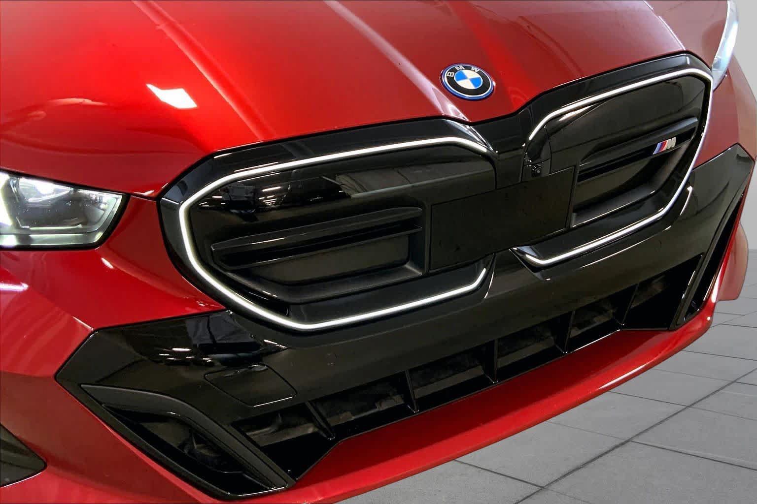 Used 2024 BMW i5 M60 w/ Premium Package AWD/4WD image 32