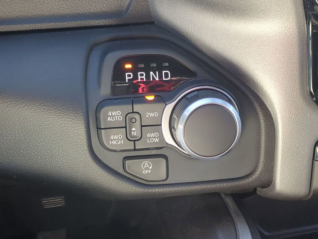 Used 2025 RAM 1500 Big Horn AWD/4WD image 22
