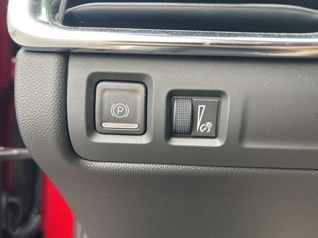 Certified 2023 Cadillac XT4 Sport w/ Cold Weather Package image 16