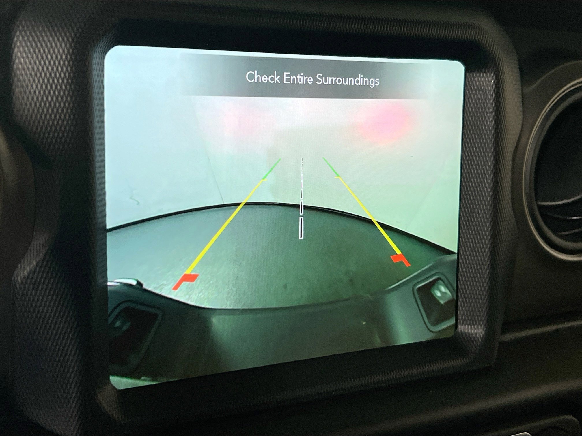 Used 2022 Jeep Gladiator Willys image 14