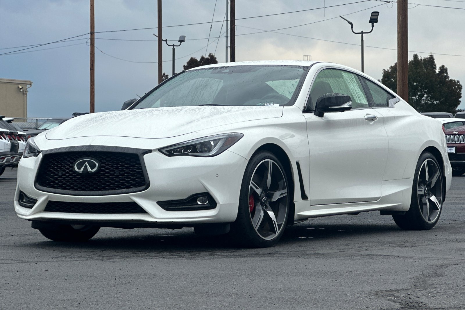 Used 2022 INFINITI Q60 Red Sport 400 w/ Cargo Package AWD/4WD image 9
