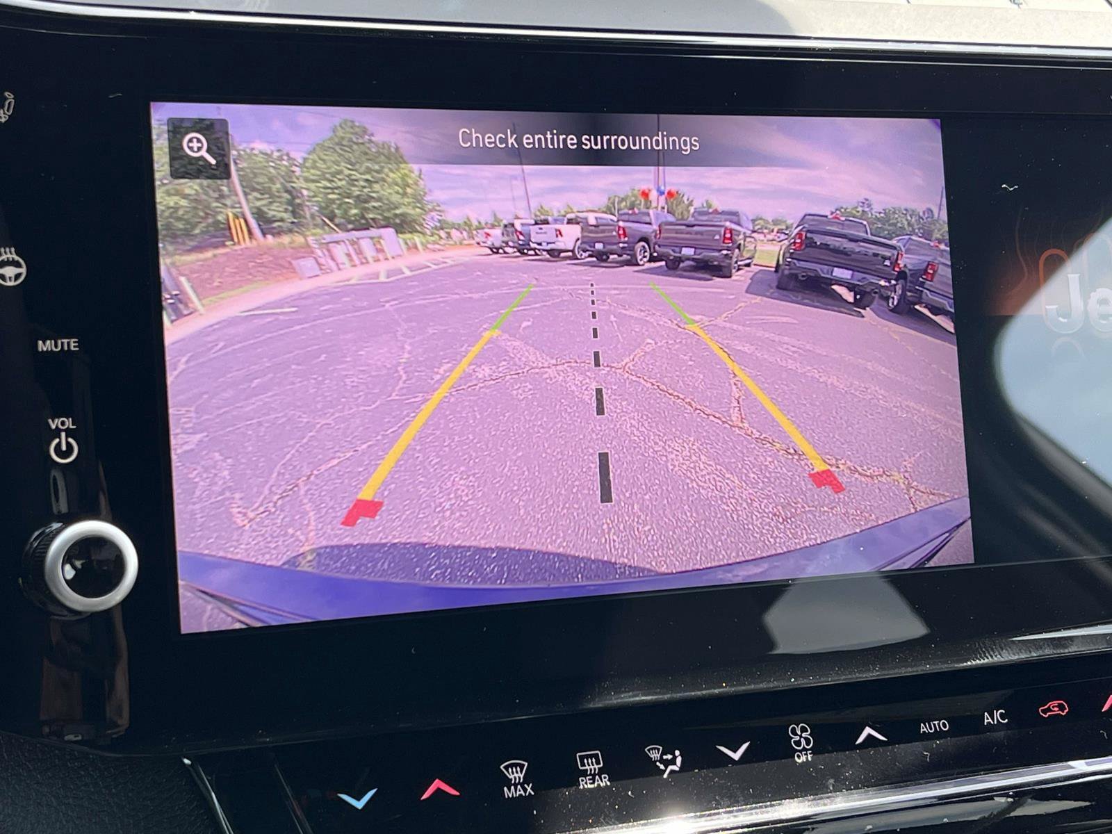 New 2026 Jeep Grand Cherokee Altitude AWD/4WD image 15