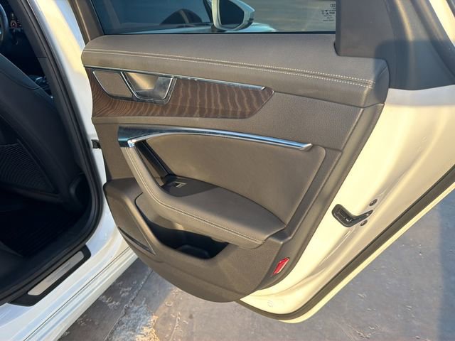 Used 2023 Audi A6 Premium Plus image 12