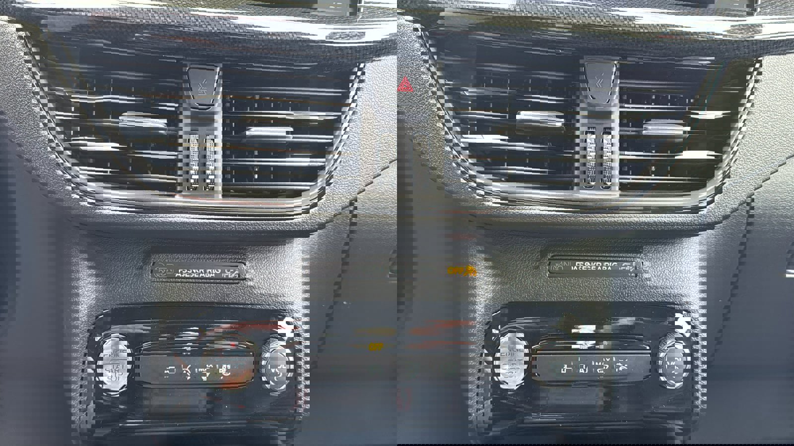 New 2026 Ford Escape ST-Line Select w/ Tech Pack #2 image 20