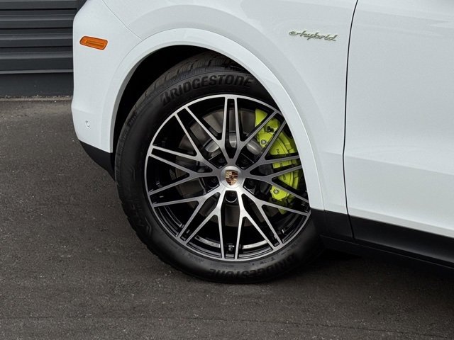 New 2026 Porsche Cayenne E-Hybrid Coupe image 12