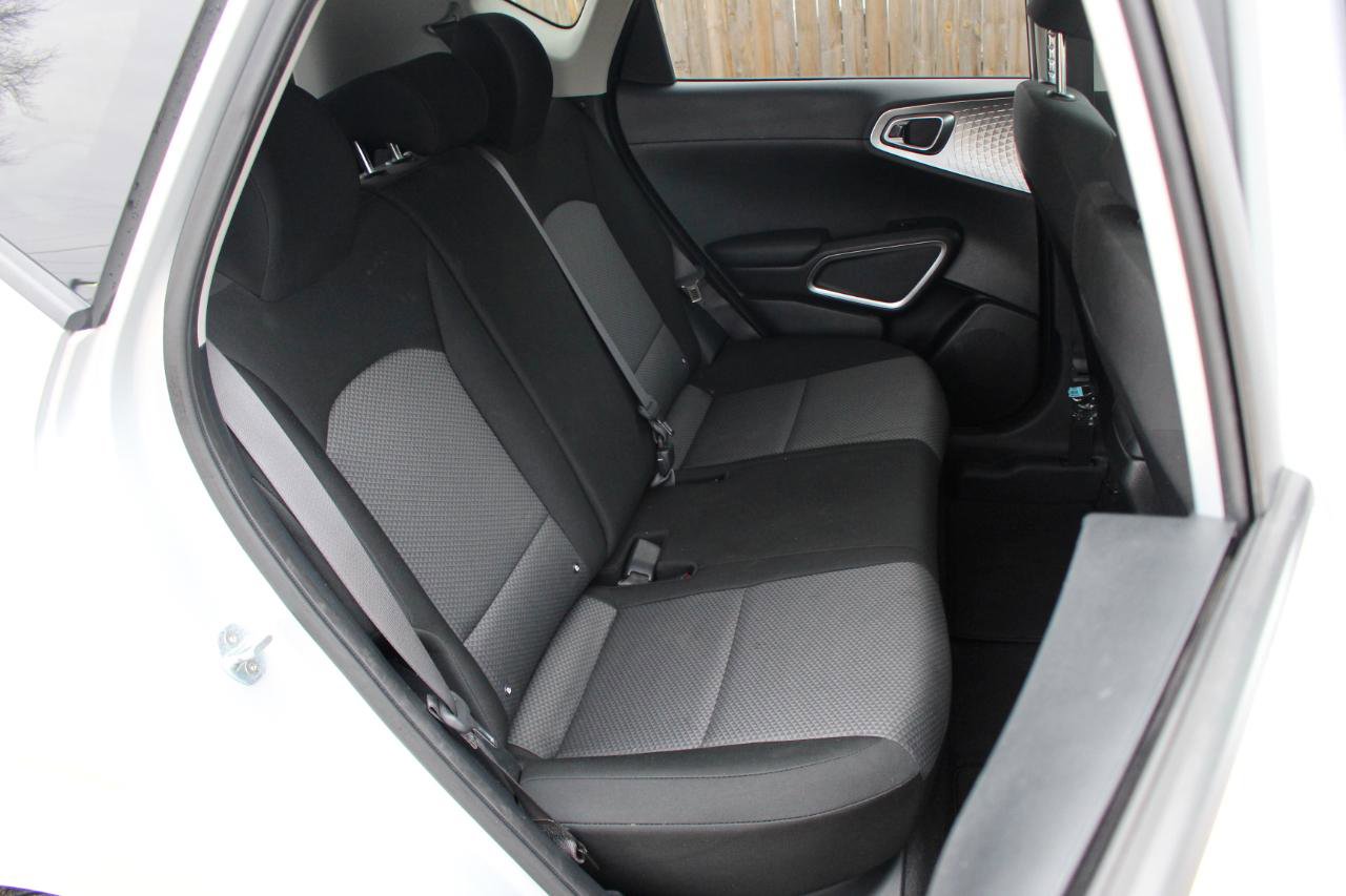 Used 2021 Kia Soul LX image 32