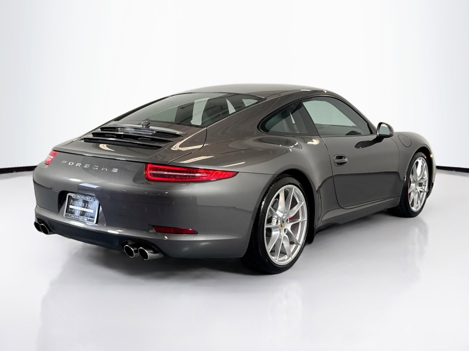 Certified 2014 Porsche 911 Carrera S image 9