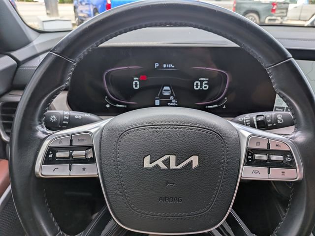 Used 2023 Kia Telluride EX image 32