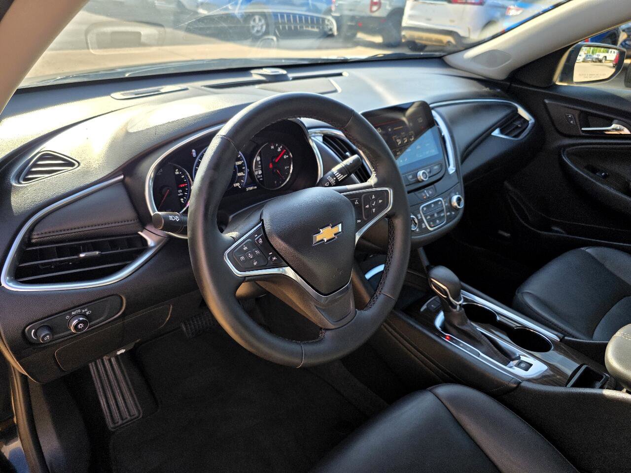 Used 2024 Chevrolet Malibu LT image 12
