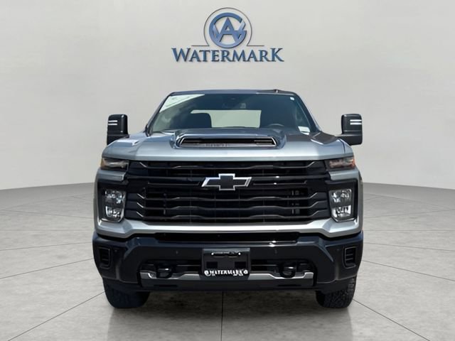 Used 2026 Chevrolet Silverado 2500 Custom w/ Custom Value Package image 8