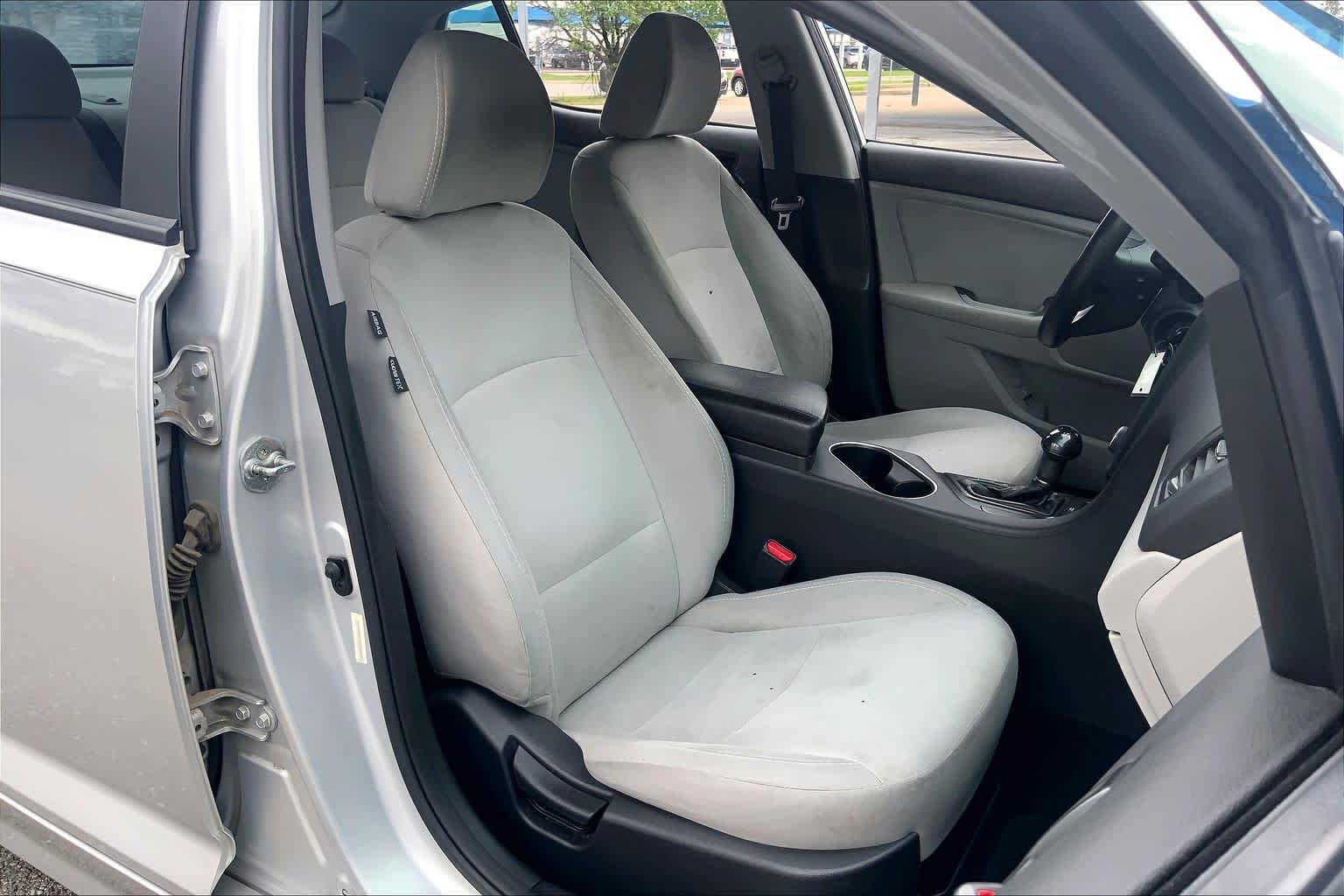 Used 2014 Kia Optima LX FWD image 9